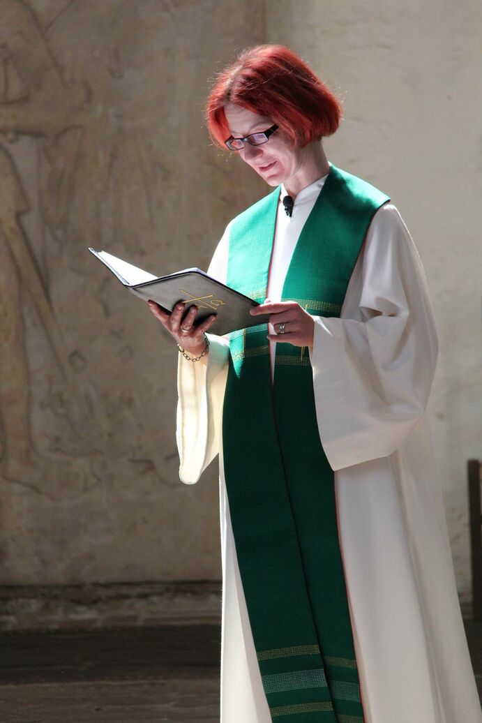 Foto vom Gottesdienst mit Konfi-Taufe